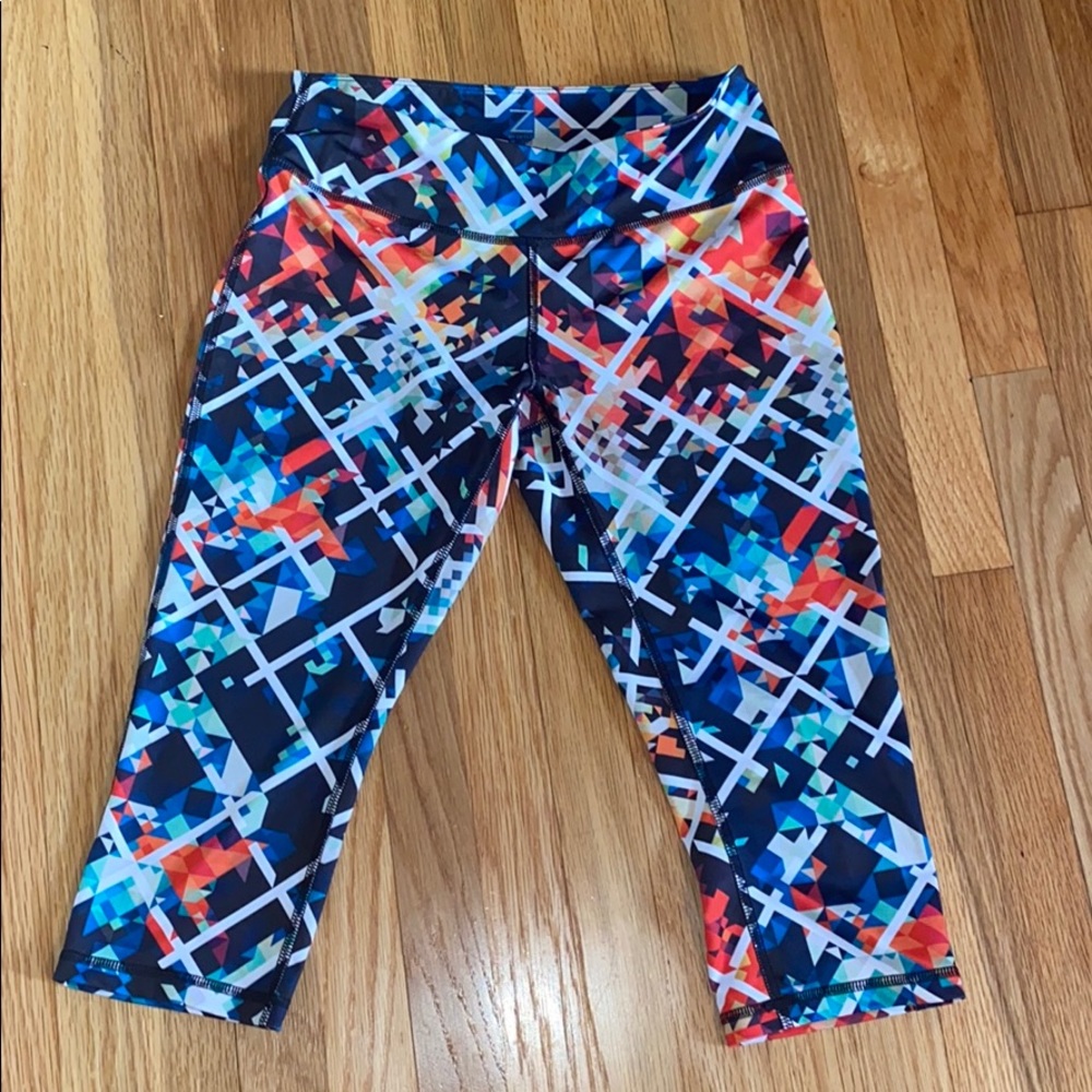 Z by Zella Capris Cropped Athletic pants - size M